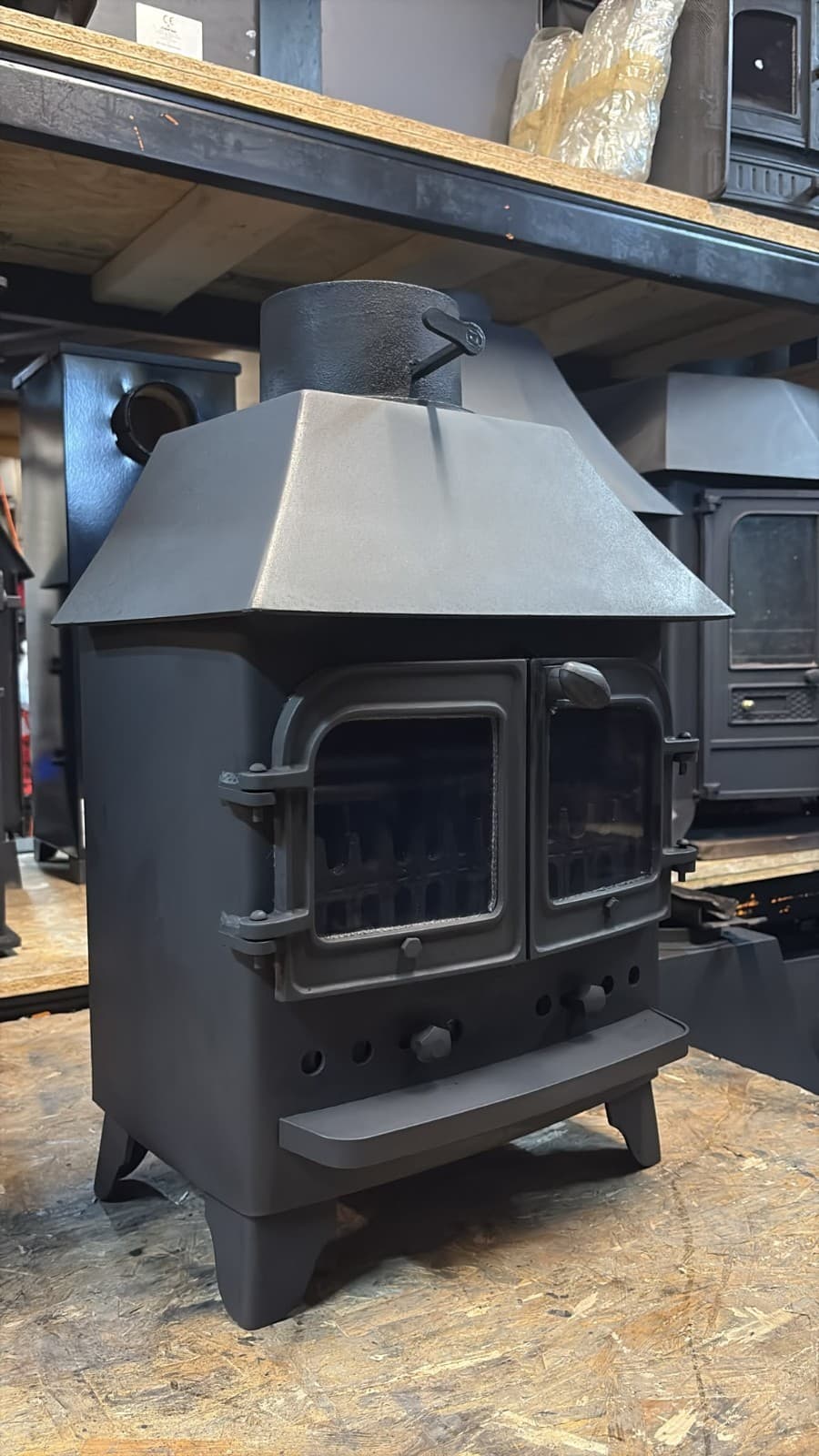 Villager Chelsea Duo Stove, 5kW, Wood Burner. (log,wood+burner), DEFRA ๐๐ โ view 2