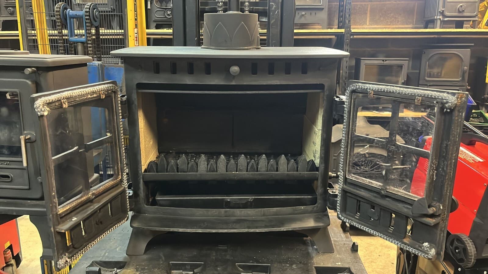 Hunter Herald 8 Stove Mk1 8-10kw, MULTIFUEL, (log,wood+burner), DEFRA, ๐๐ 2