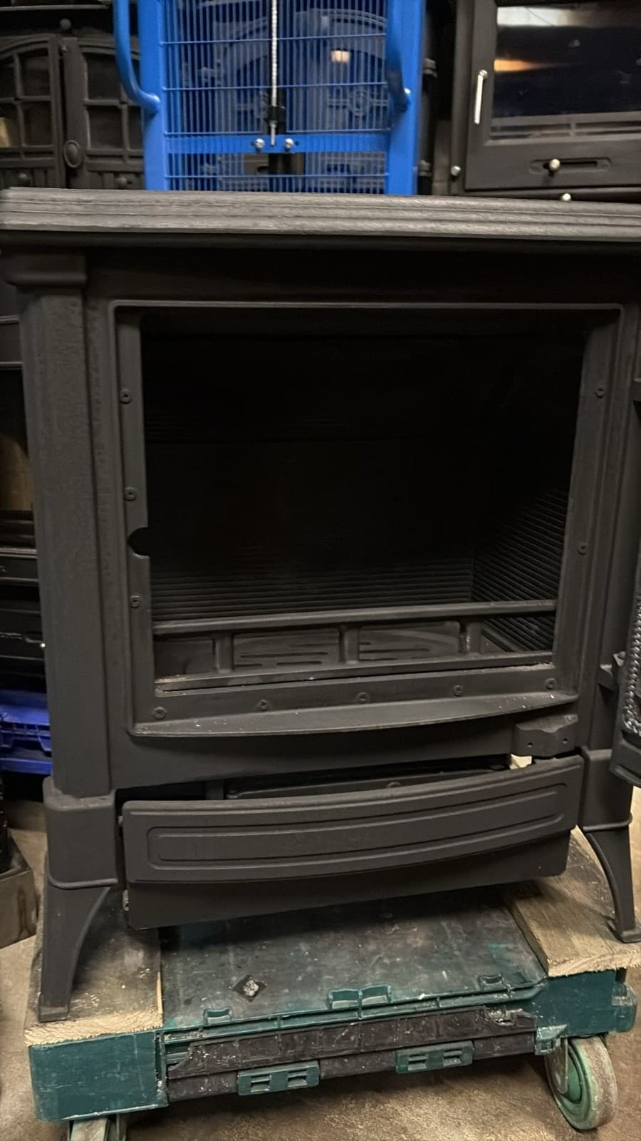 NESTOR MARTIN Stanford STOVE 8 KW MULTIFUEL Used and in good Working Order 4