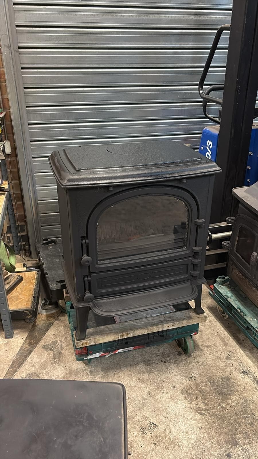 Stovax Wellington 8kW, Muiltifuel Stove (log,wood+burner), ๐ cast iron 4