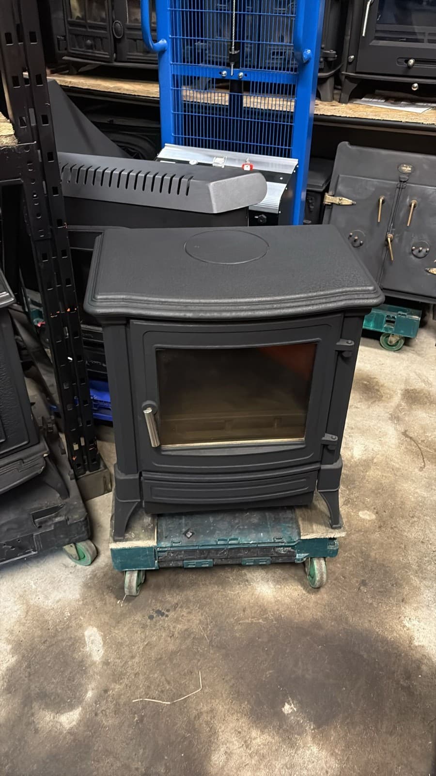 NESTOR MARTIN Stanford STOVE 8 KW MULTIFUEL Used and in good Working Order 3