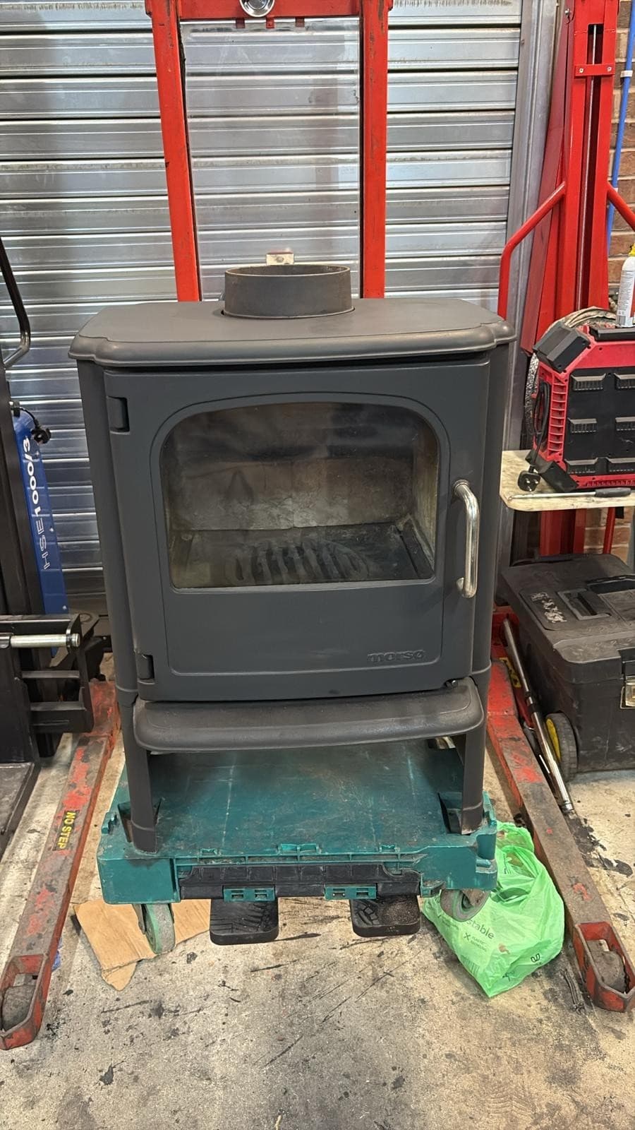 Morso Owl Stove 3410 3440 ,MULTIFUEL, (log,wood+burner), DEFRA, Squirrel 4