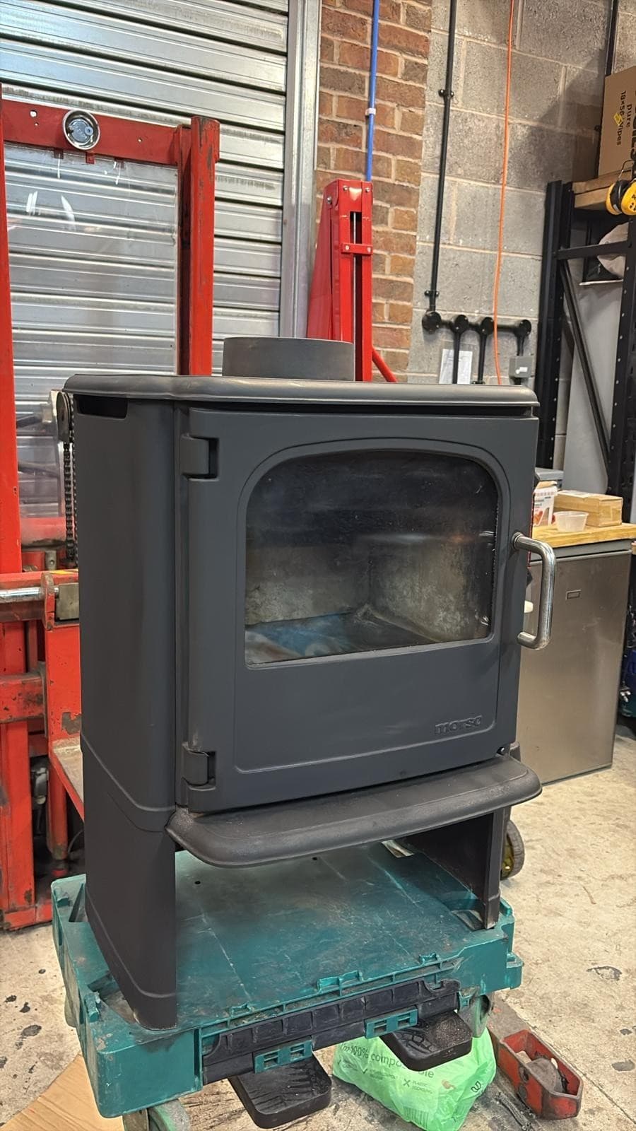 Morso Owl Stove 3410 3440 ,MULTIFUEL, (log,wood+burner), DEFRA, Squirrel 2