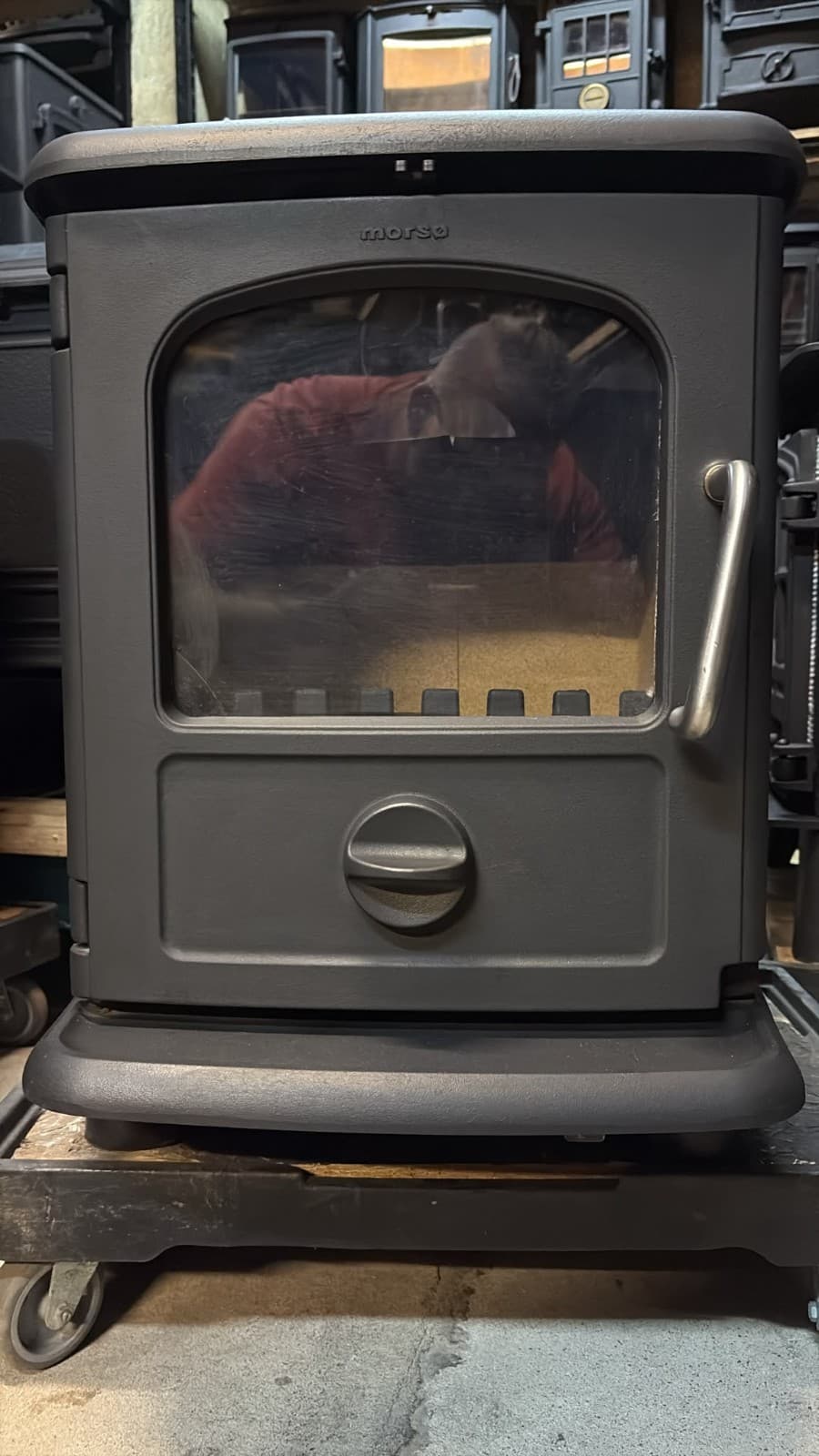 Morso Badger 3112 5KW Multi-Fuel Cast Iron Stove — view 5