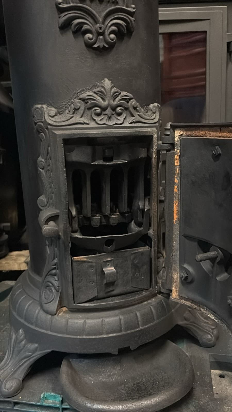 Godin Vintage - mulitifuel Wood Burner Stove — view 4